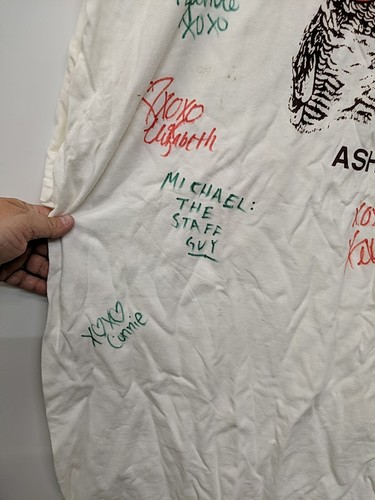 Vintage Hooters Shirt Mens XXL Asheville NC Well Bilt Signed - Picture 4 of 11