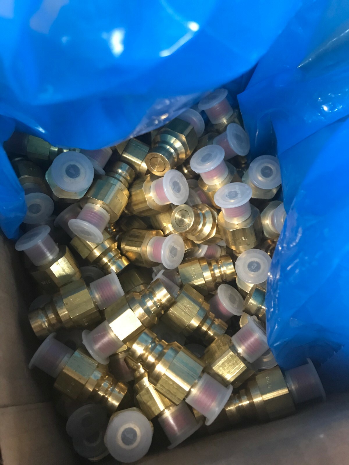 Parker Brass Quick Coupler FEM-252-4MP-B-NAV