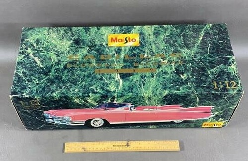 1959 CADILLAC EL DORADO BIARRITZ MAISTO Scala 1/12 RARA auto bianca (non rosa) - Foto 9 di 12