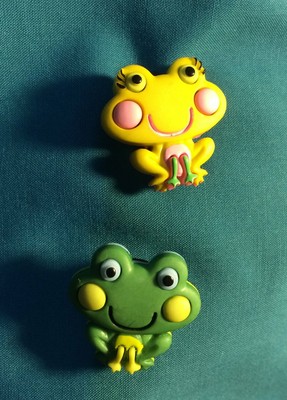 frog crocs