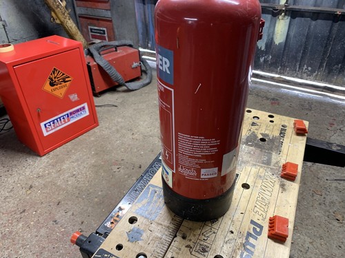 SE Fire Extinguisher 6kg Powder - Picture 4 of 7