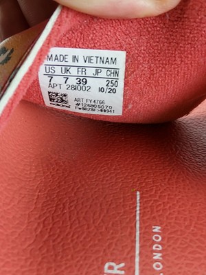 Adidas Originals HER Studio London Adilette Lite Slides Sz 7Y/Wmns 8.5 -  FY4766 | eBay