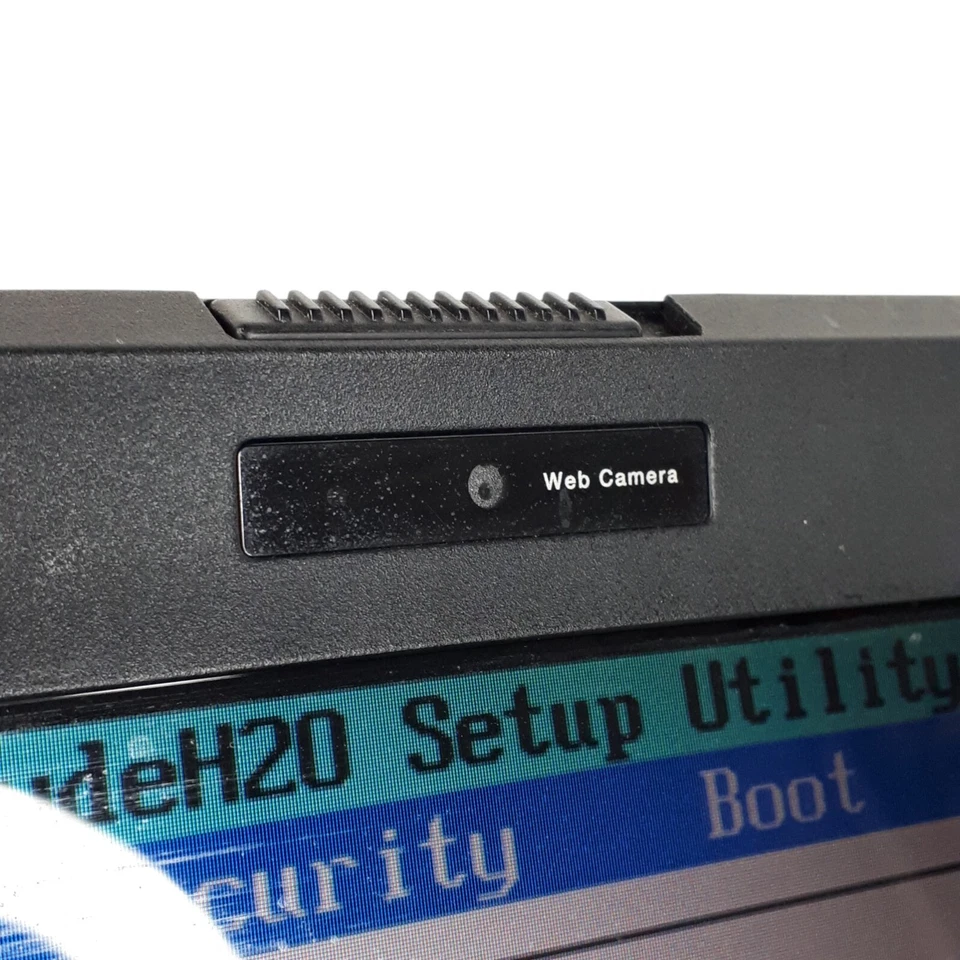 Toshiba Satellite L305-S5875 15.4'' Laptop Pentium 3GB RAM 200GB H3023 - Image 4 of 4