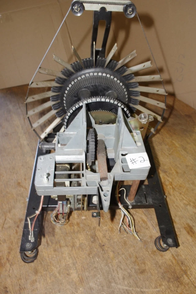 Rowe CD Jukebox Magazine Carousel *FREE SHIPPING* - Image 2 of 4