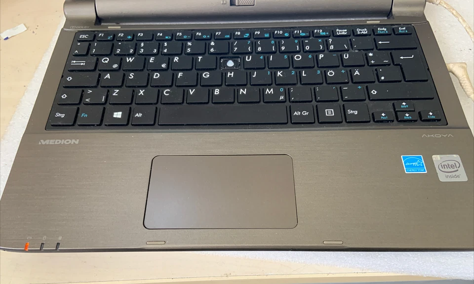 MEDION P2002 11,6” TUCH N2940 1,83GHZ 4GB 120GB - Immagine 2 di 3