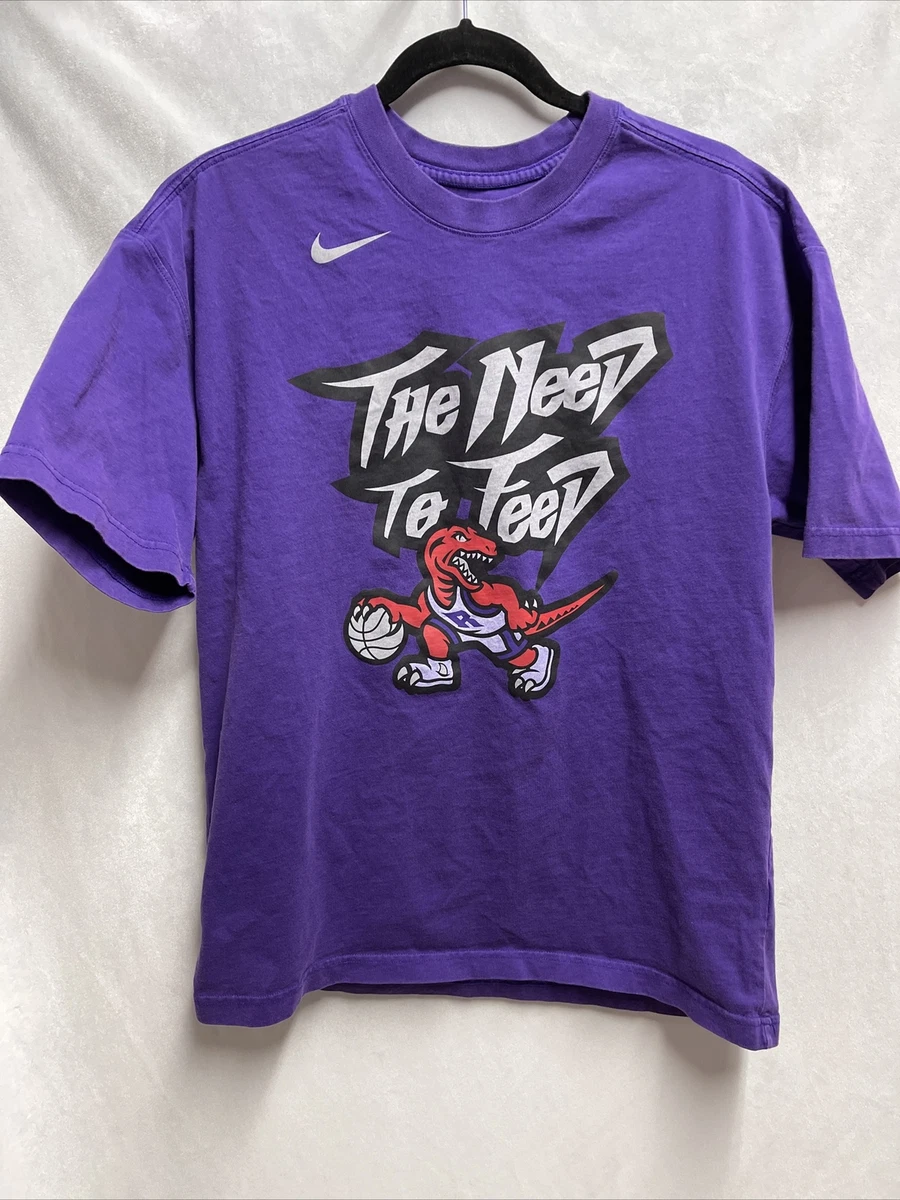 THE NEED TO FEED TORONTO RAPTORS NBA PURPLE NIKE TEE MENS SMALL T