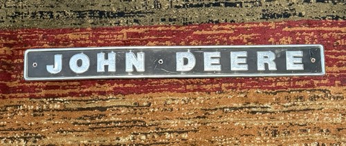 John Deere Vintage Original Tractor Bulldozer Farm Long Badge Emblem