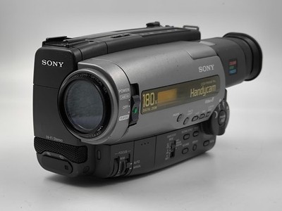 Sony CCD-TR506E 180x Digital Zoom Handycam Video 8 Videokamera Nicht Getestet