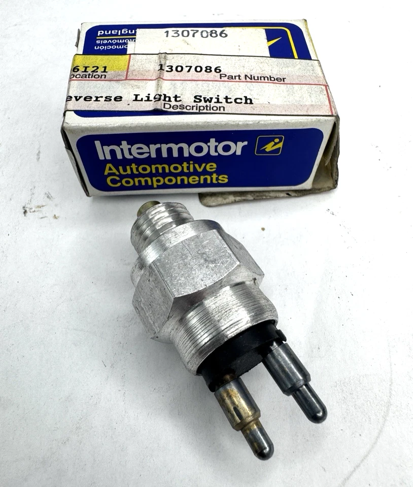 Intermotor 54760 / Volvo 1307086 Reverse Backup Light Switch for 240 740 MANUAL - Image 3 of 4