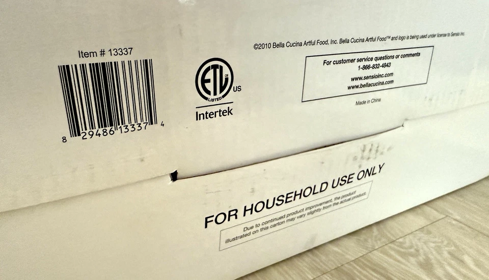 NEW Bella Cucina Triple Buffet Server w/ Warming Tray 3 Trays Transparent Lids - Image 4 of 4