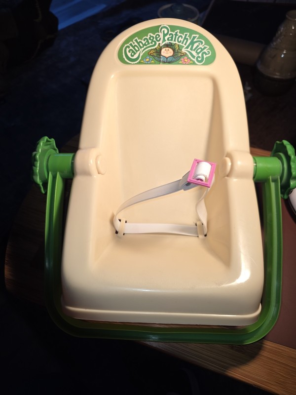 Vintage Cabbage Patch Kids 1983  Rocker Carrier Car Seat For Doll Not Included