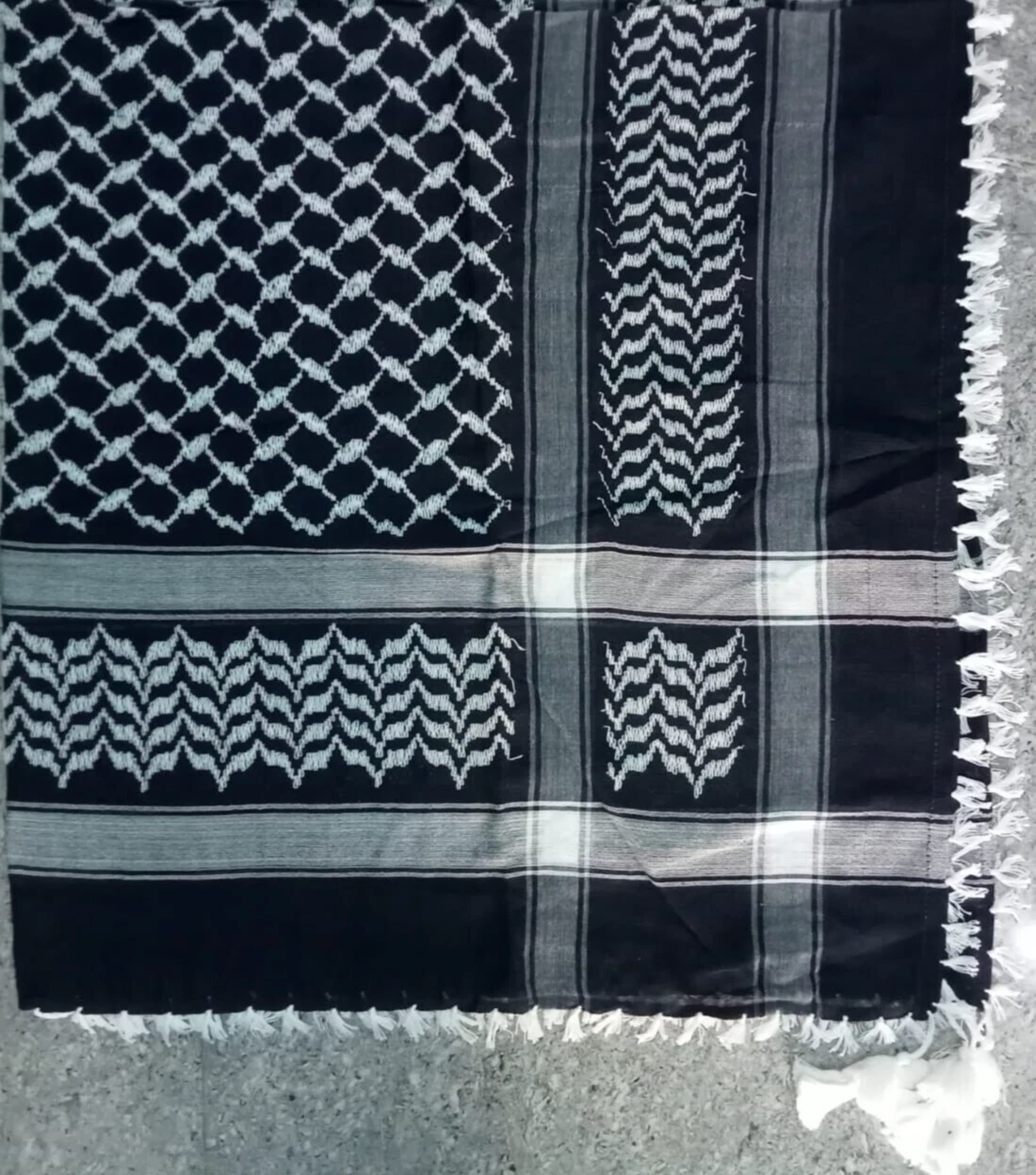 Keffiyeh Scarf Palestinian Style Shemagh Original Arab Kufiyكوفيه فلسطينيه اردني
