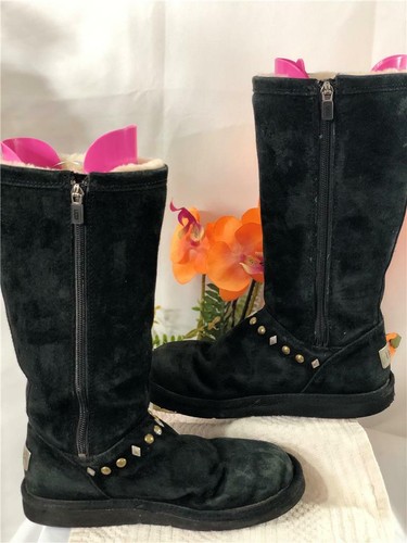 UGG AUSTRALIA Women's Black Suede Silver & Brass Studs Avondale Boots #3330 Sz 7 - Picture 5 of 8