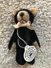 RETIRED BOYDS BEARS T.F. WUZZIES 3 INCH JOINTED MINIATURE BROWN BEAR