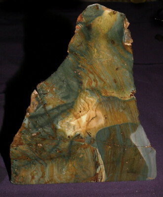 Gary Green-Jaspis, McDermitt, Oregon, USA, 1126,5g 163x130x49mm, Heilstein