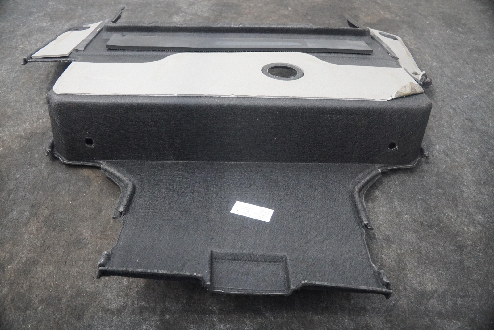 Rear Trunk Luggage Carpet Tank Trim Panel Cover 86060700 Ferrari California T