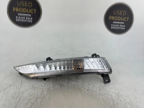 OEM | 2013 - 2016 Chevrolet Traverse Halogen Turn Signal Light (Right/Passenger)