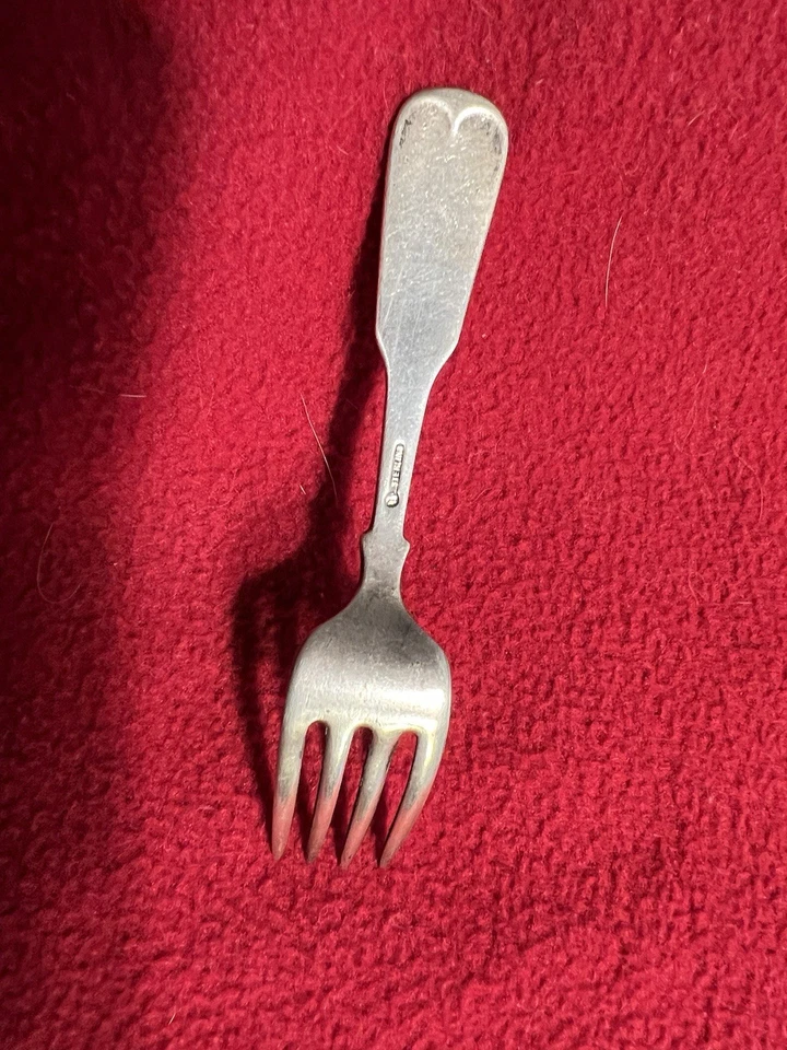 Tenedor de bebé vintage de plata de ley hermoso marcado Foto 4 de 4