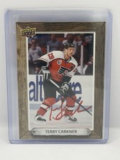2024-25 UD ENGRAINED ICONS Terry Carkner Beehive Signatures Auto #BH-CA