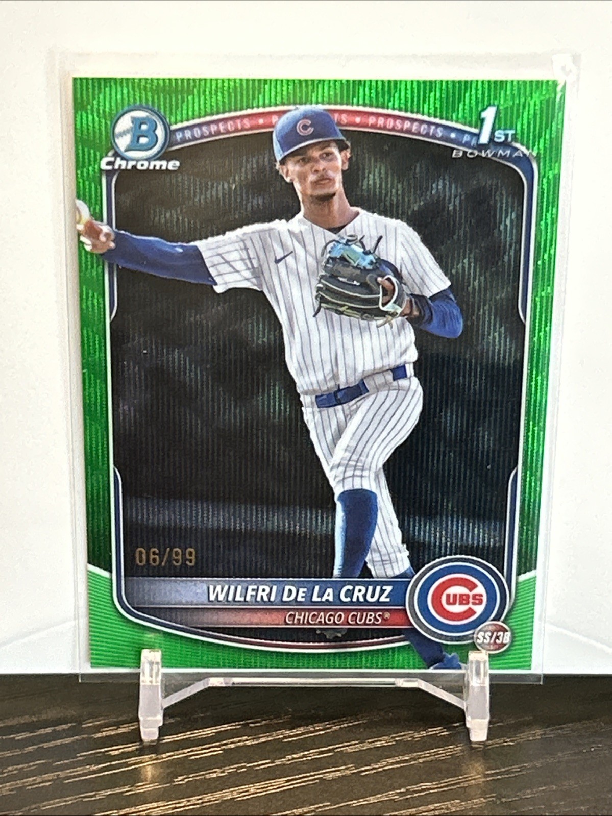 2025 Bowman Chrome Wilfri De La Cruz /99 1st Green Wave Refractor #BCP-209