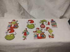 Grinch Christmas Tree Wooden Ornaments W/String 6 Pieces New