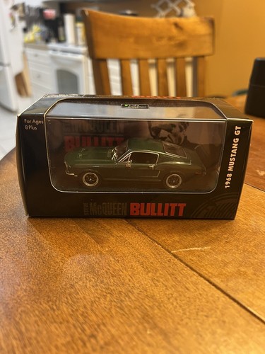 Yat Ming 1968 Ford Mustang GT 1:43 Diecast Car - Picture 2 of 6
