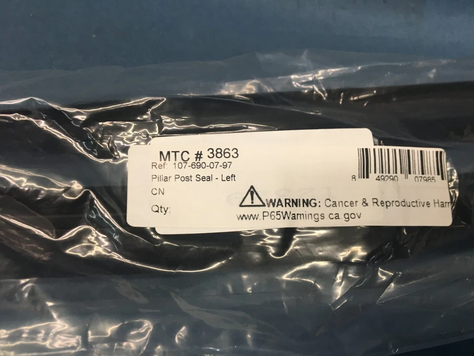MTC#3863 Left Pillar Post Seal Mercedes-Benz 350SL 380SL 380SLC 450SL 450SLC - Imagem 2 de 3