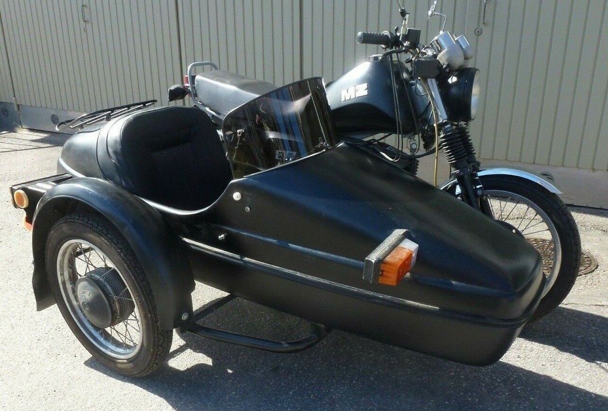 VELOREX 562 - 563 - SIDECAR SCREEN COMBINATION OUTFIT WINDSCREEN