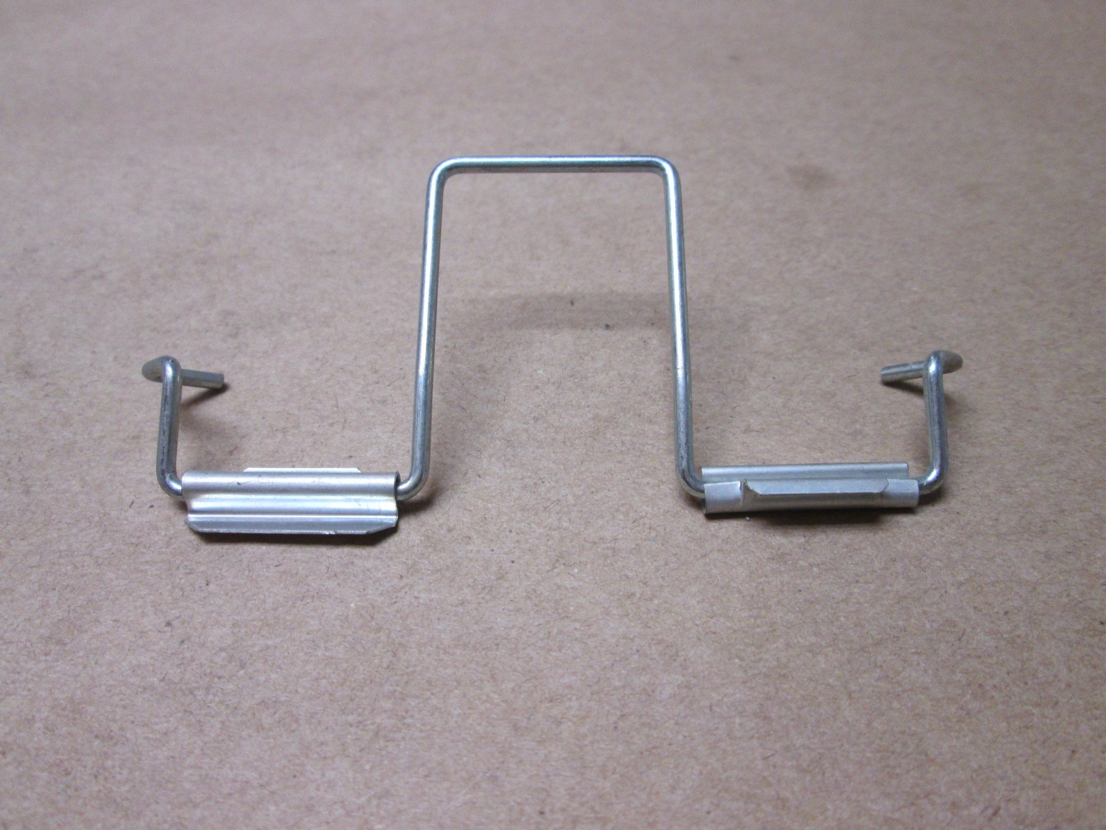 Ferrari Mondial - Coupe Sun Roof Spring # 60963800
