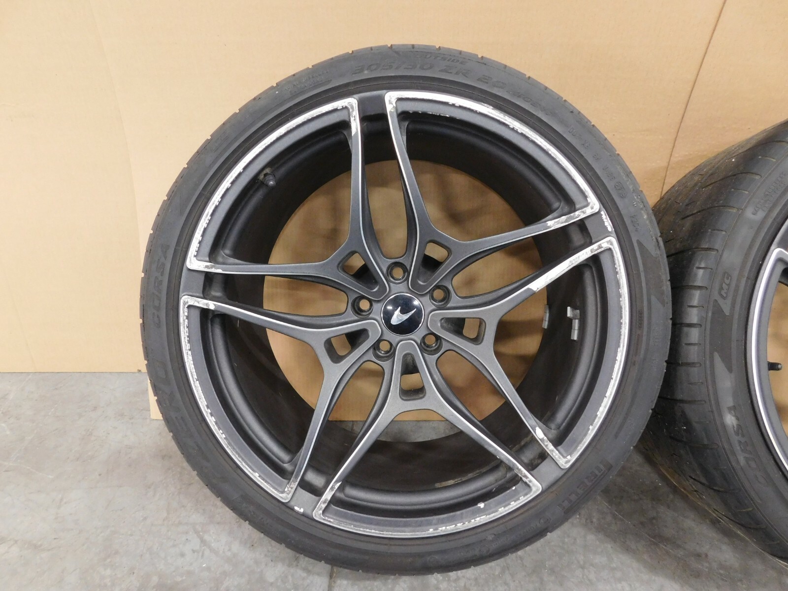 2019 17 18 19 20 McLaren 720S OEM 19" Rear Wheel / Tire #1  #3055 N7