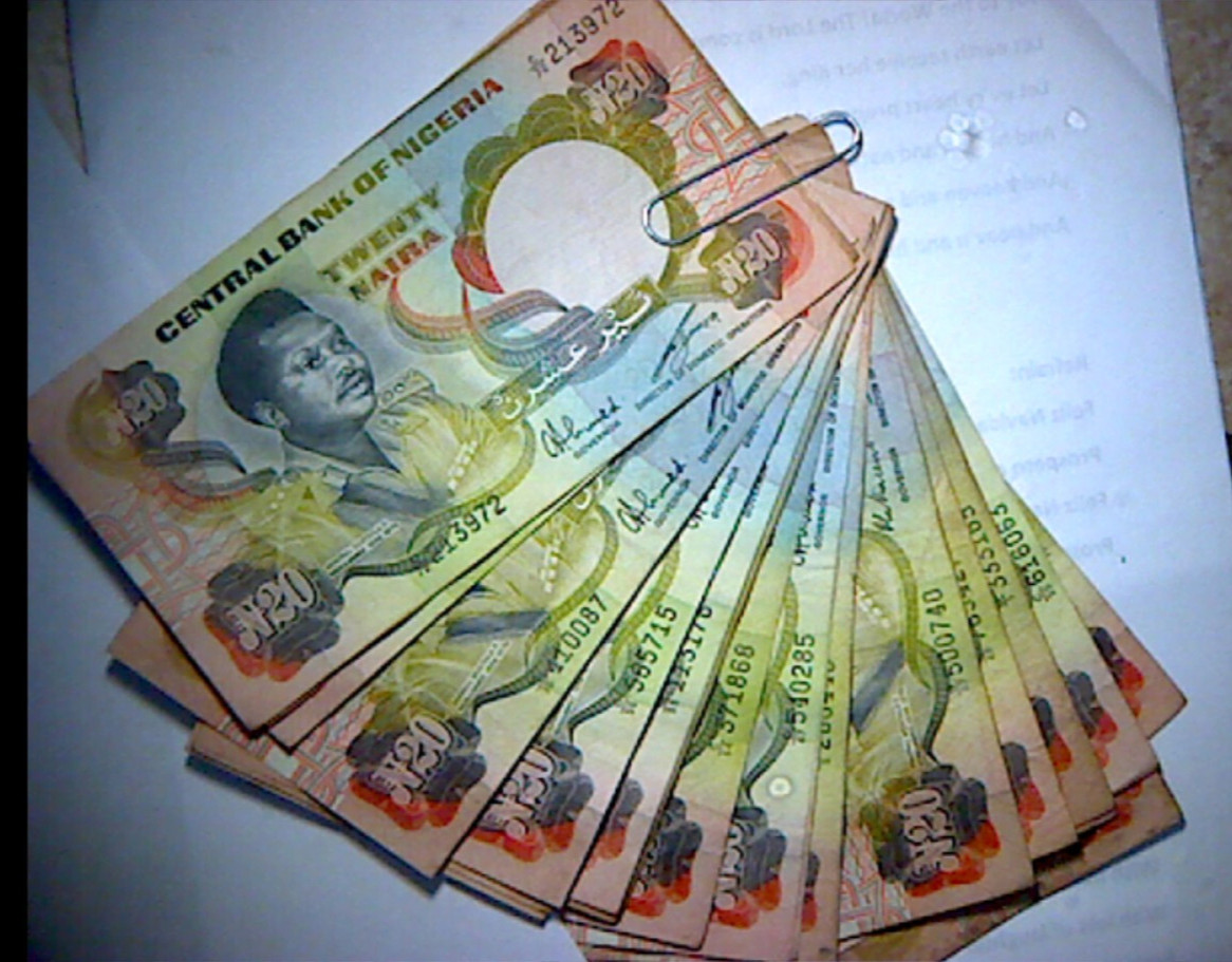 S L1200 ❤️❤️ nigeria 20 naira bank notes, central bank of nigeria - 30 pcs ❤️❤️