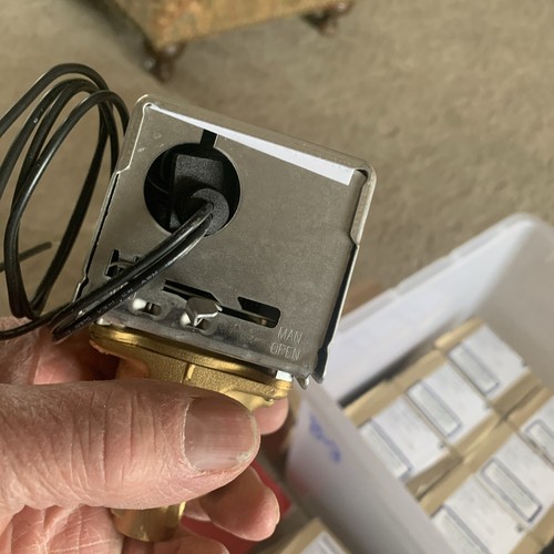 HONEYWELL V4044A1019/U 3-WEGE MOTORISIERTES UMLENKZONENVENTIL 1/2" SWEAT NOS NEU IM KARTON - Bild 3 von 5