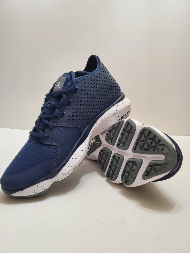 Jordan Flow Midnight Azul Marino/Gris Frío Talla 10 Foto 3 de 4