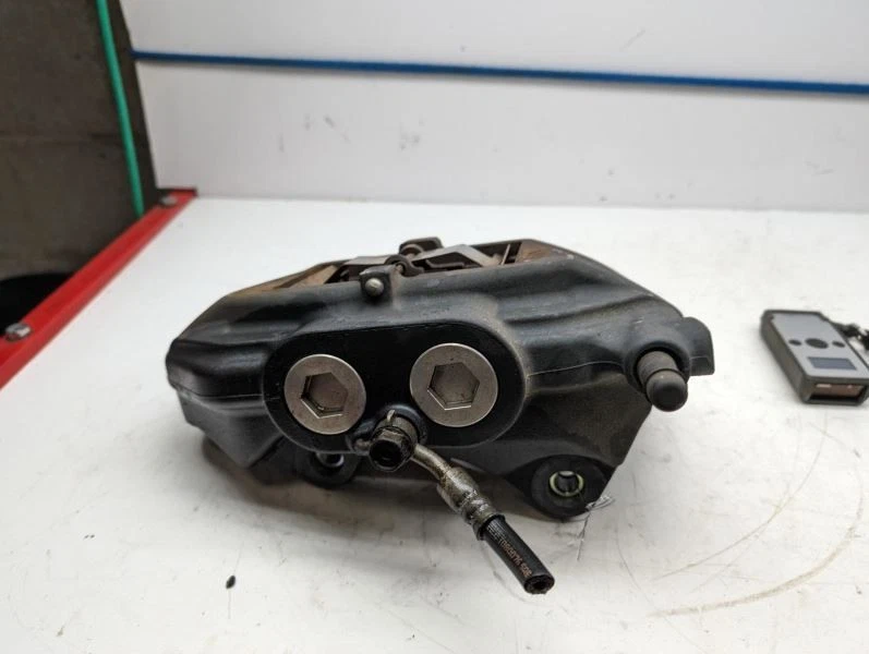 Pinza de conductor delantera con paquete F Sport para 13-19 LEXUS GS350 752042 Foto 3 de 3