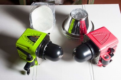 Paul Buff Alien Bees B400 (TWO) with Wireless Sync - Excellent
