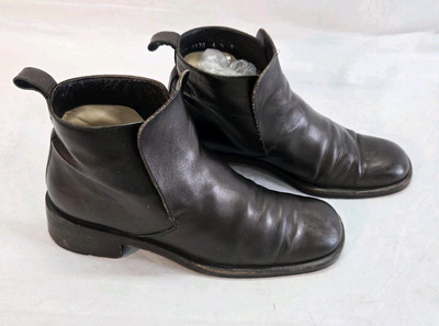 Gucci Women's Size 6.5 Brown Leather Squared Toe Short Boots