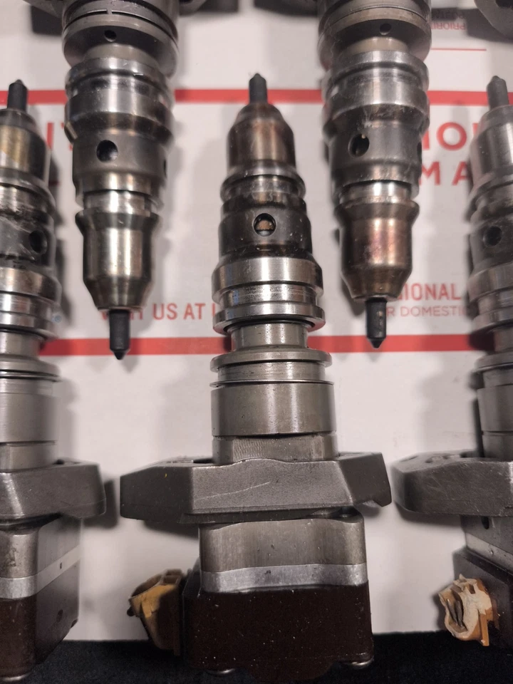 Ford 7.3 Powerstroke Injectors F250 F350 Diesel AD AE  Set of 8 CORES! - Image 4 of 4