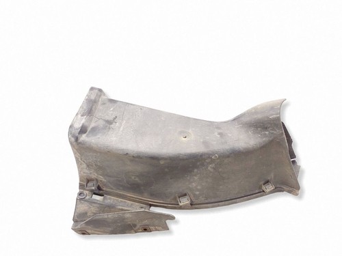 Brake cooling air duct