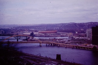 DEC 1969 Pittsburgh, Pennsylvania City View Kodachrome Slide CM-E