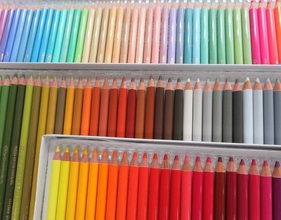 Holbein Artists' Colored Pencil Wooden Box Set Of 150 (Japan) | eBay