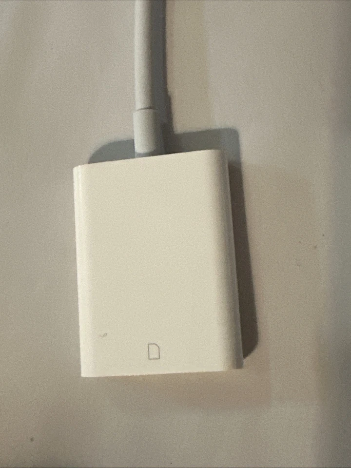 Genuine Apple Mini DisplayPort to VGA Adapter, Model 1362 1358 1368 1595 1619 - Image 4 of 4