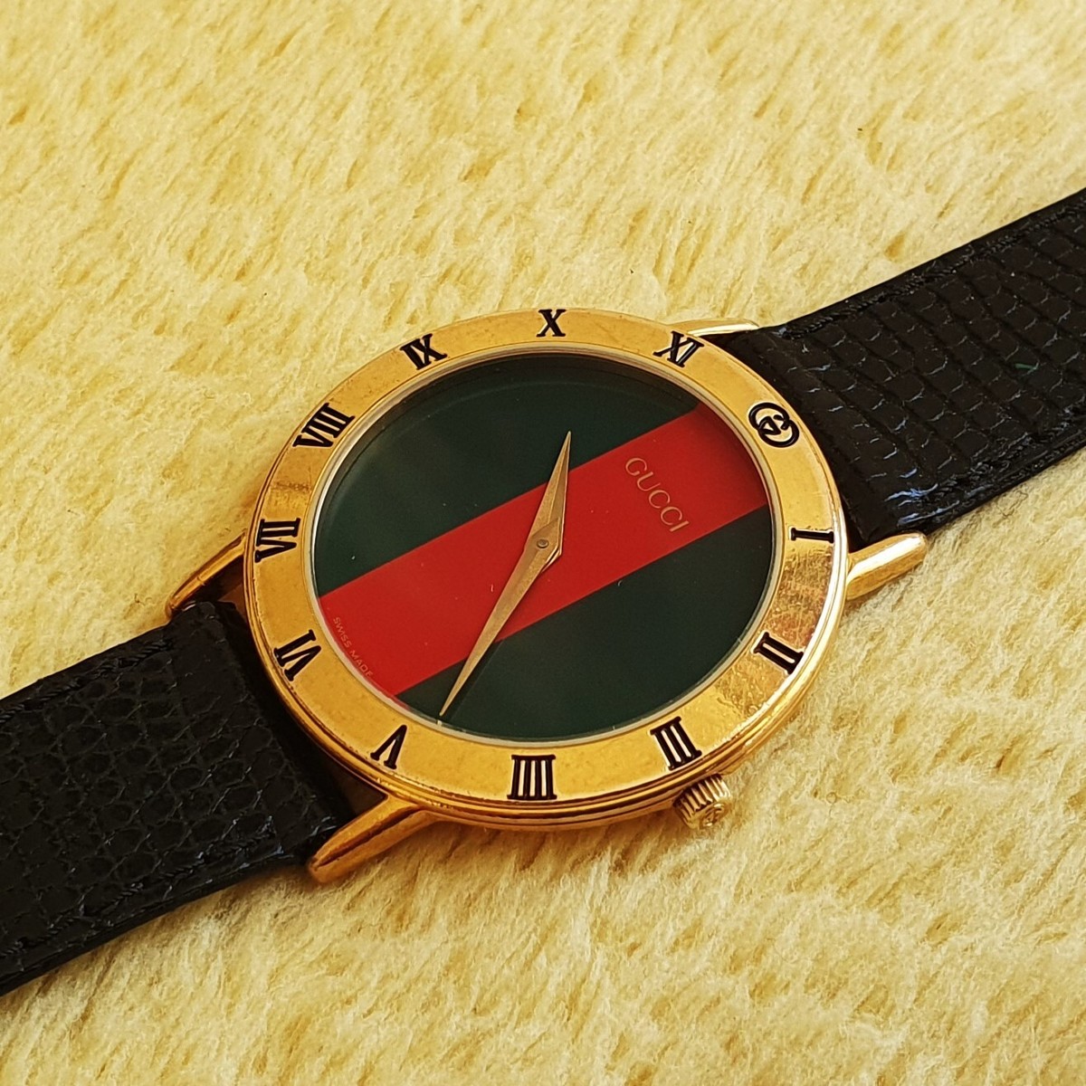 GUCCI グッチ シェリーライン ローマンベゼル メンズ 腕時計 クォーツ SummerSALE開催! 8/9～8/18 10時迄!】GUCCI グッチ 3000M