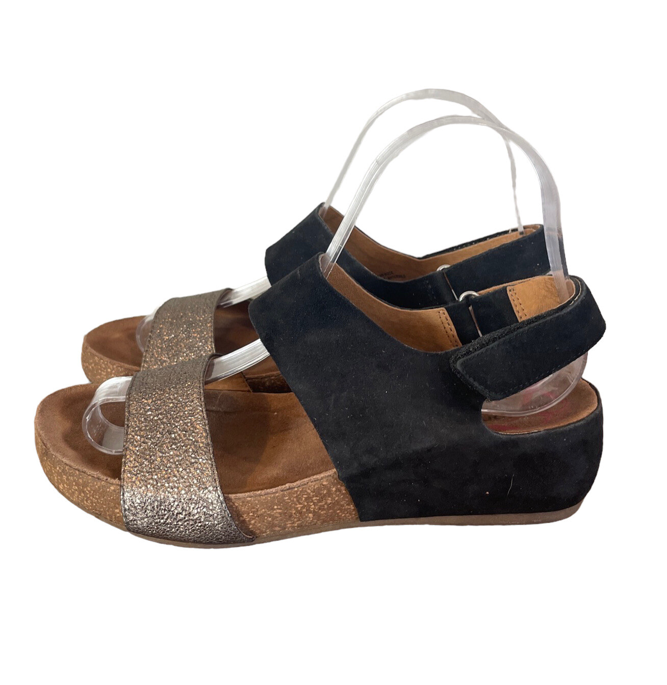 comfortiva sandals for women