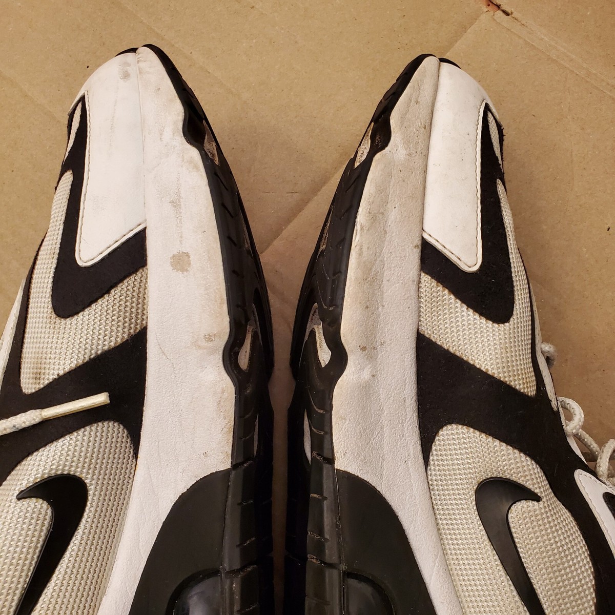 Nike Air Max 200 White Anthracite Shoes AQ2568-104 Men's Nike Air Max 200 White Anthracite Shoes AQ2568-104 Men's