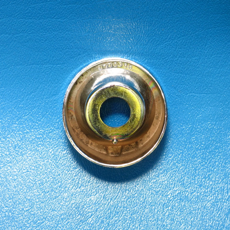 Nuevo de Lote Antiguo GM Cromo Radio Perilla Bisel Escutcheon 1963 Pontiac LeMans Foto 4 de 4