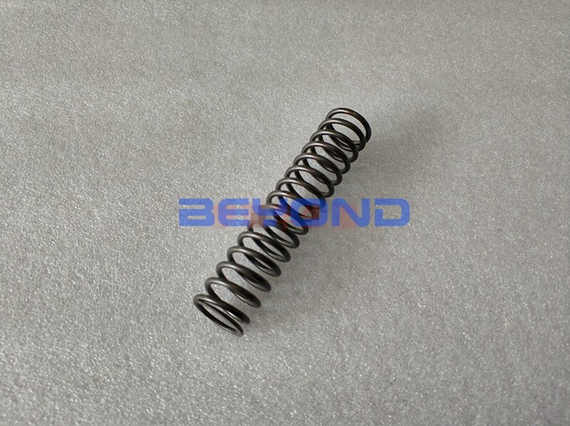 1PC NEW FOR Oil pressure regulating valve plunger spring 3010146