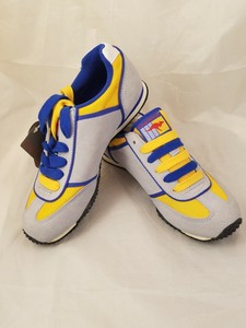 yellow tennis shoes womens