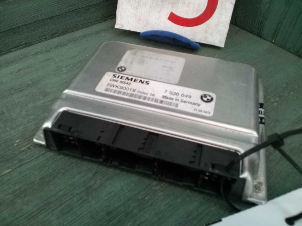 BMW X5 2003-2005 ECU ECM MOTOR CONTROL INFORMÁTICO MOD 7536649 Foto 3 de 4
