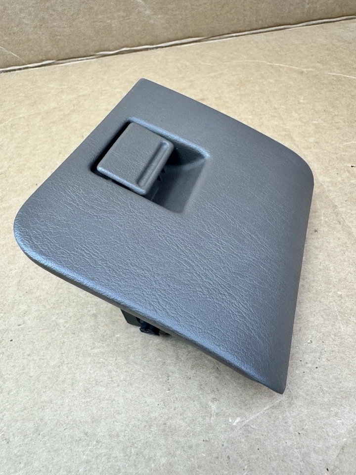 1992 - 1996 年丰田凯美瑞硬币托盘保险丝盒盖支架插入棕色原始设备制造商 — 第 3/4 张图片