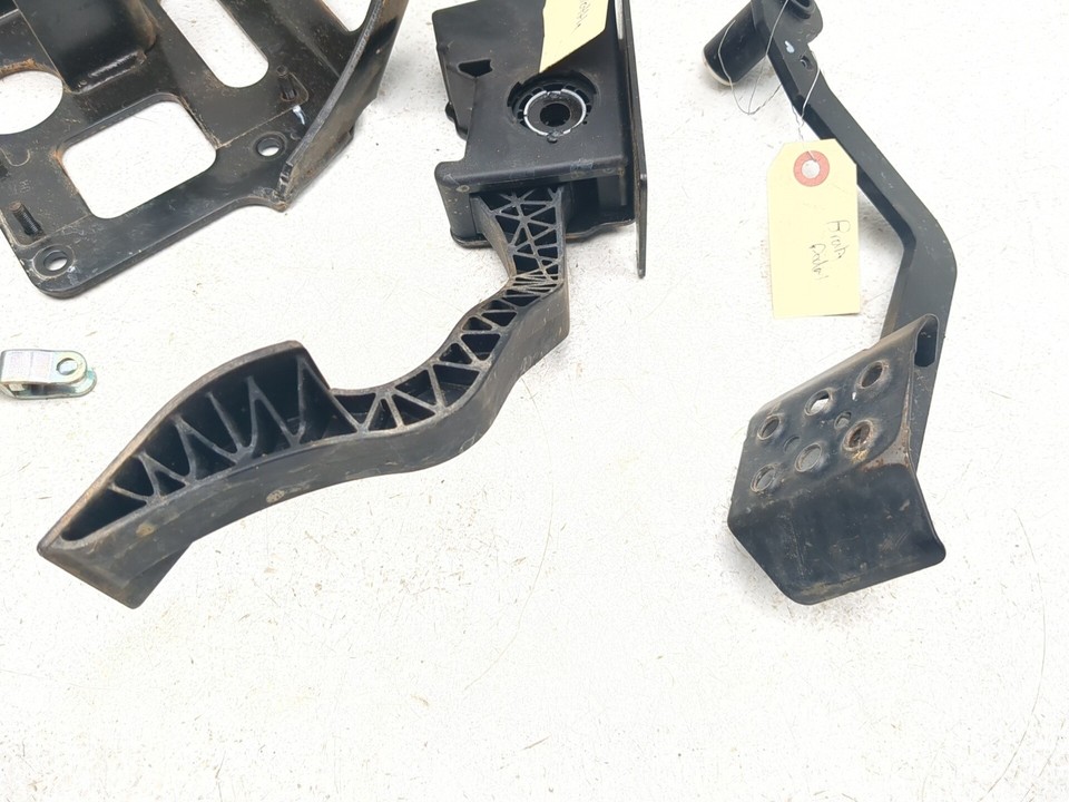 16-26 Polaris General 1000 Brake Master Throttle Brake Pedal Bracket ...